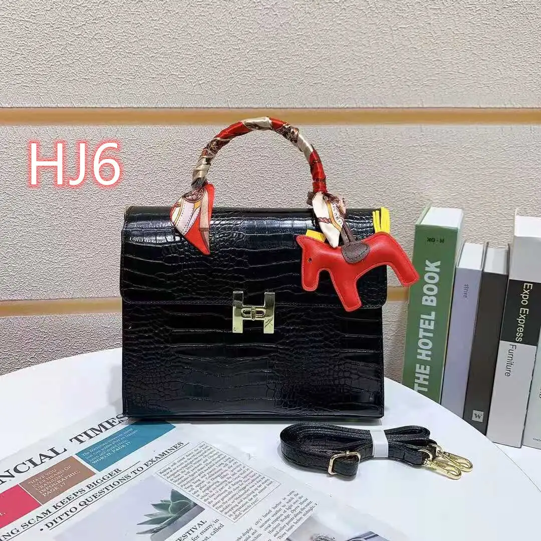 M397  36.65$ Hermes gallery