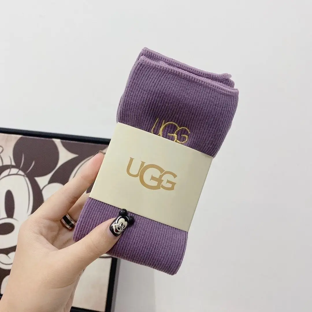 M399  18.97$ UGG gallery