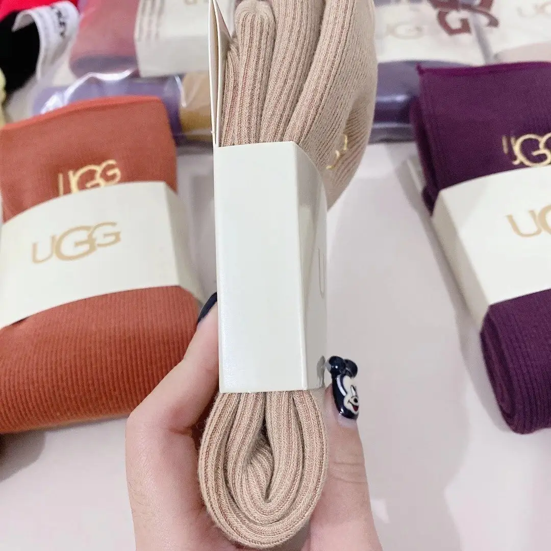 M399  18.97$ UGG gallery