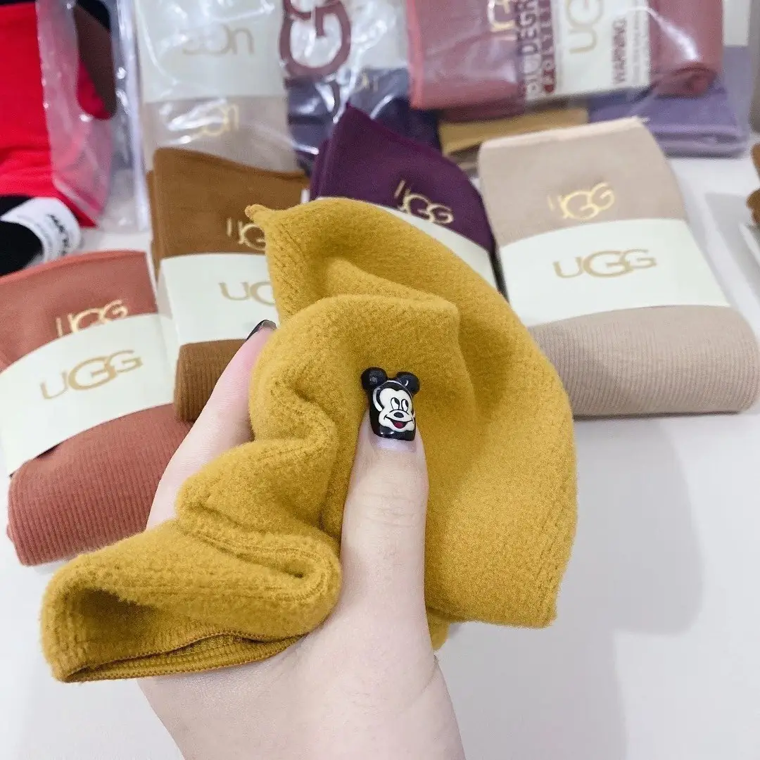 M399  18.97$ UGG gallery