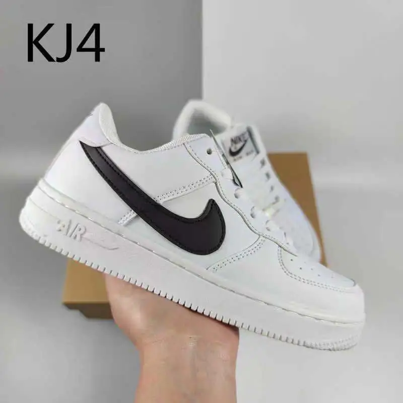 M44  NIKE 23.66 $ gallery