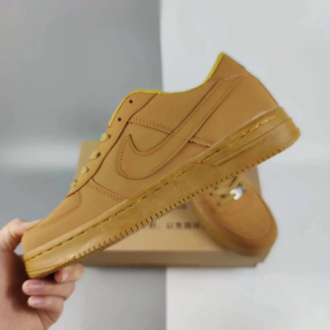 M44  NIKE 23.66 $ gallery