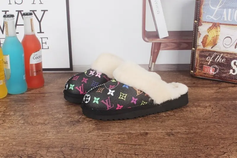 M453  38.62$ ugg gallery