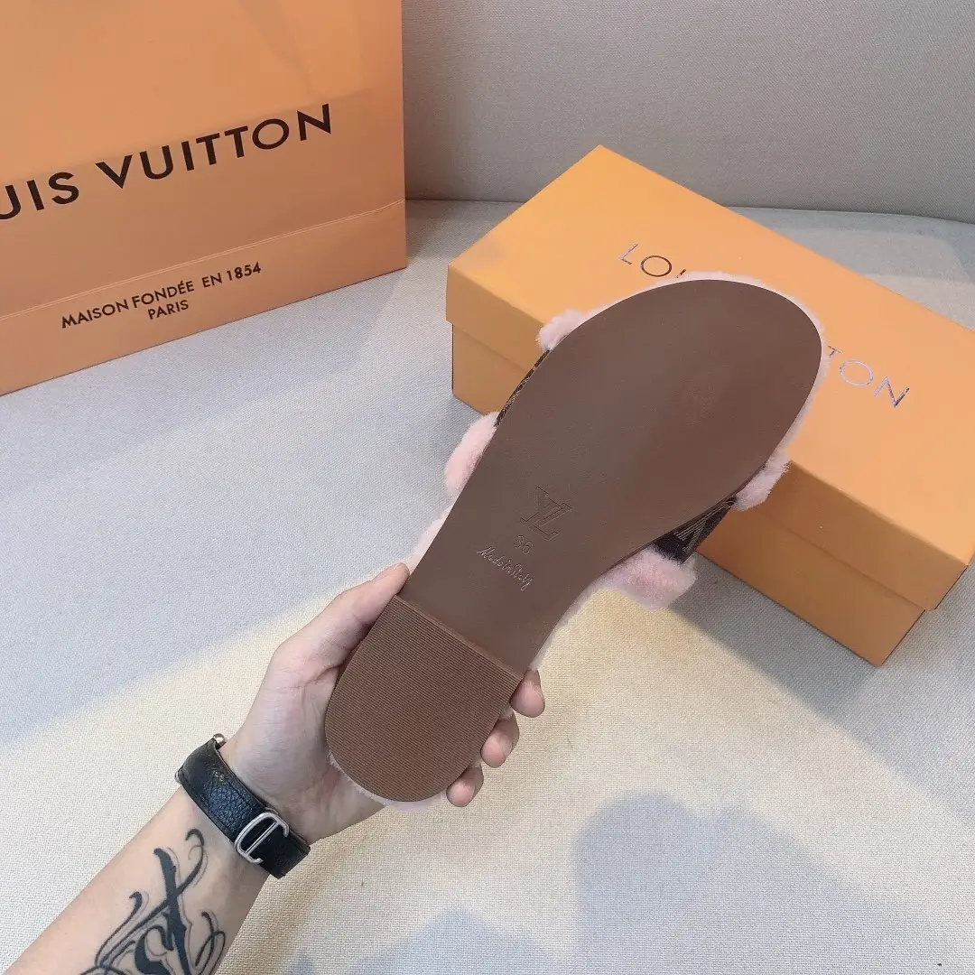 M475  31.01$ LV gallery