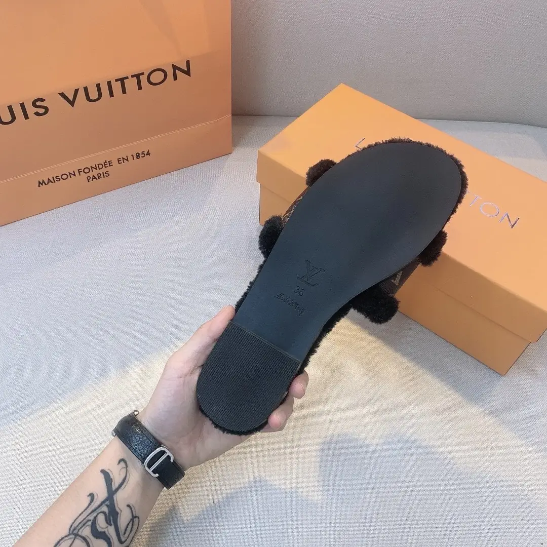 M475  31.01$ LV gallery