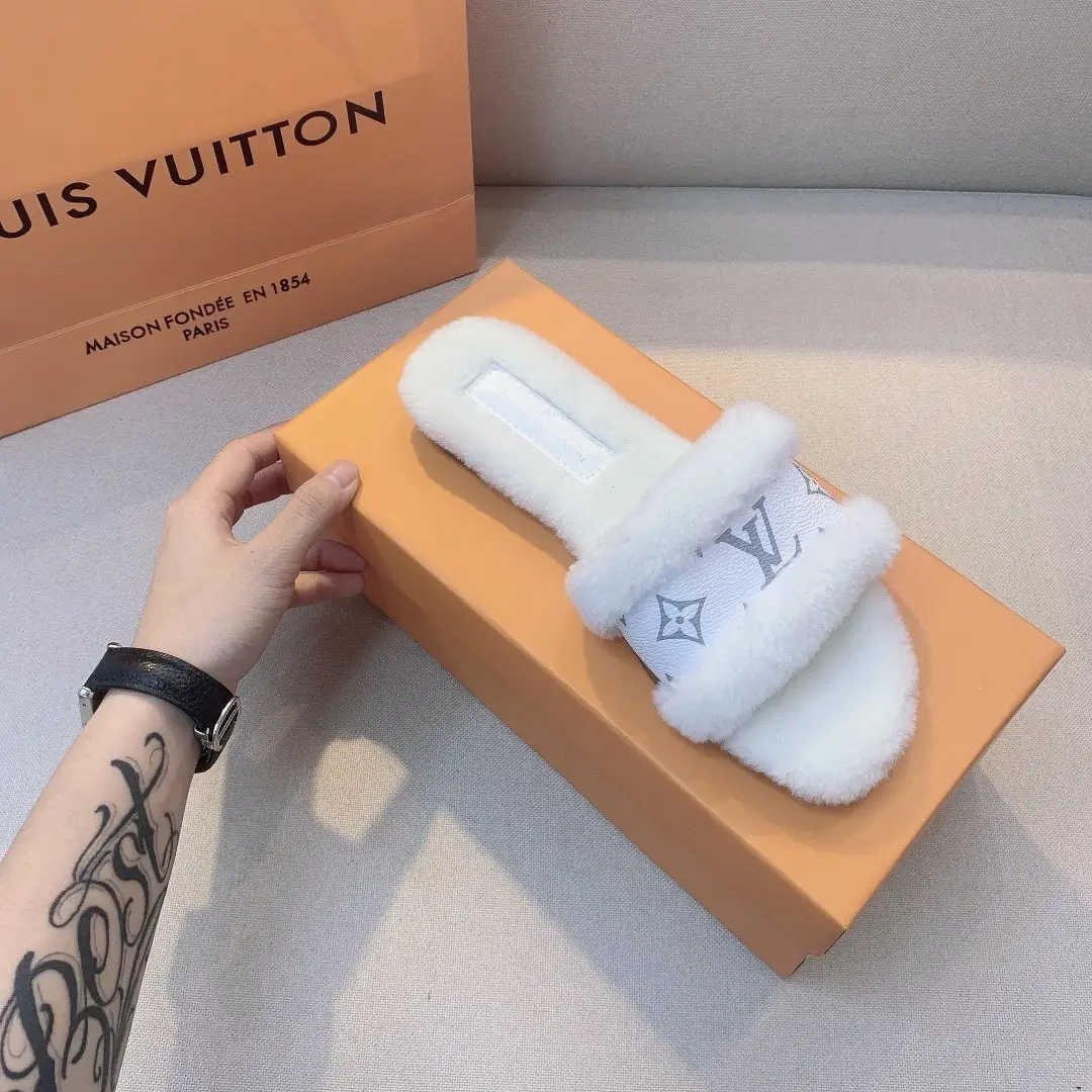 M475  31.01$ LV gallery