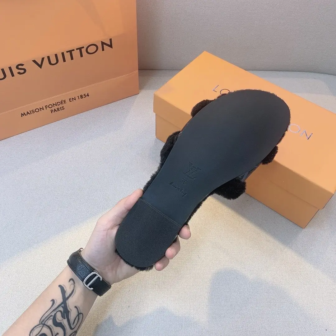 M475  31.01$ LV gallery