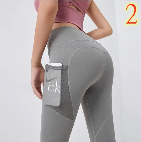 M477  17.98$ TOMMY HILFIGER gallery