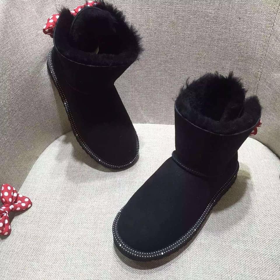 M494  34.33$ UGG gallery