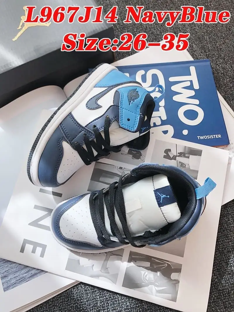 M559 NIKE 35.66$ gallery