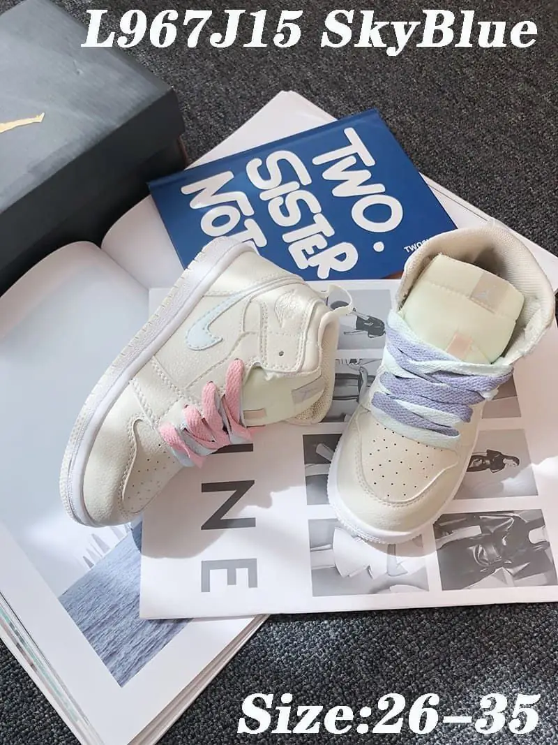 M559 NIKE 35.66$ gallery