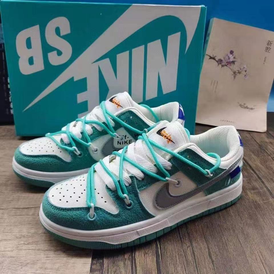 M562 NIKE 29.99$ gallery