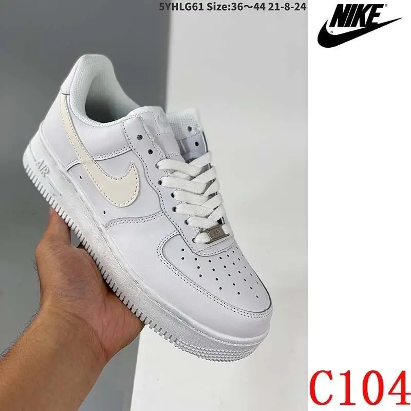 M564 NIKE 39.99$ gallery
