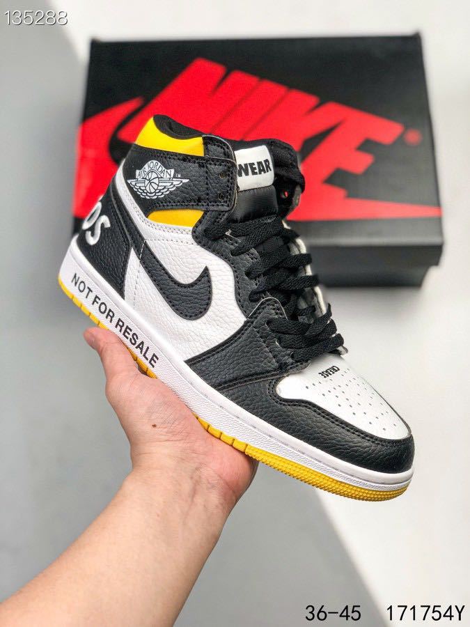 M581 45.69$ aj 1:1 gallery