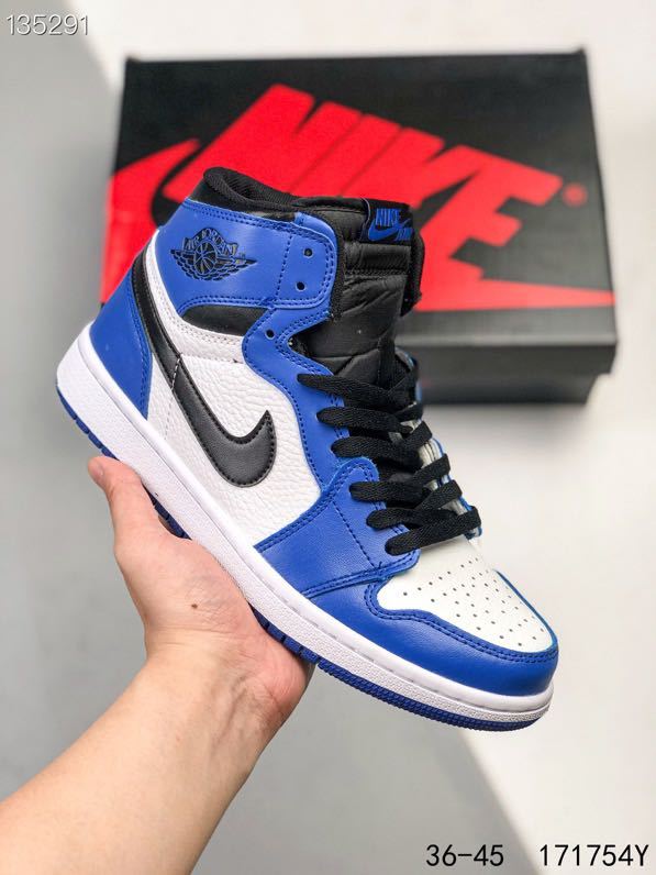 M581 45.69$ aj 1:1 gallery