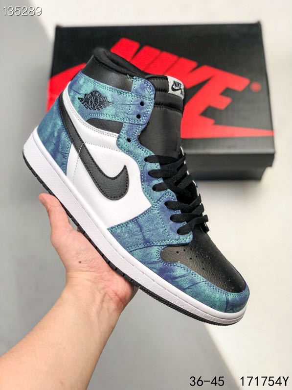 M581 45.69$ aj 1:1 gallery