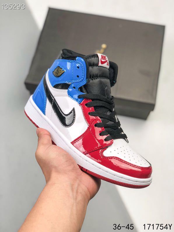 M581 45.69$ aj 1:1 gallery