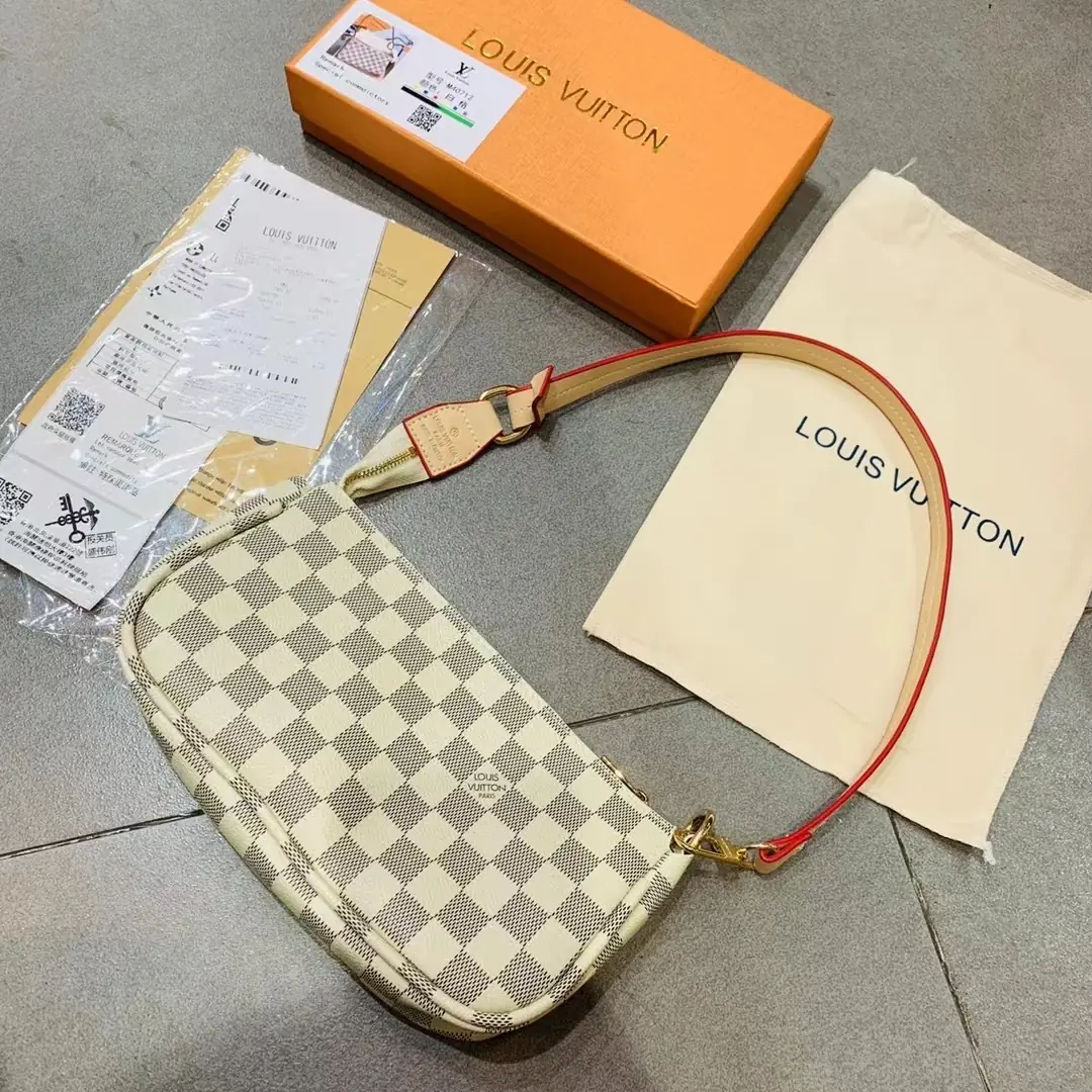 M593 23035/ 22.89$LV gallery