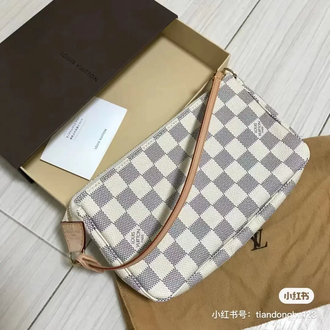 M593 23035/ 22.89$LV gallery