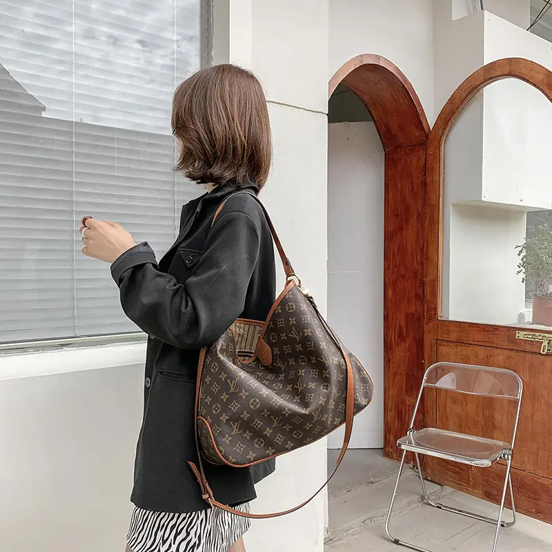 M594 7215/45  26.98$ LV gallery