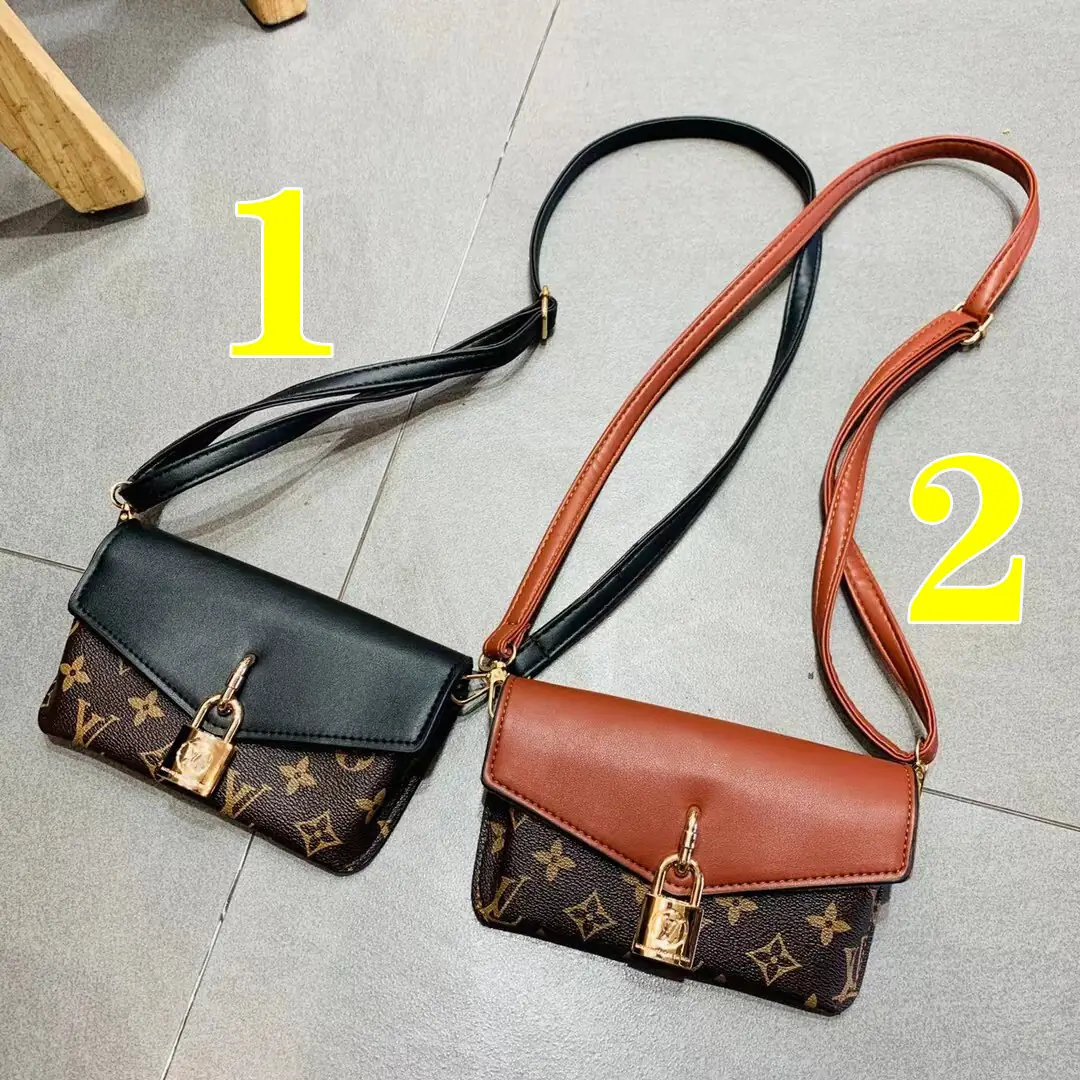 M595 23033/2111  22.86$ LV gallery