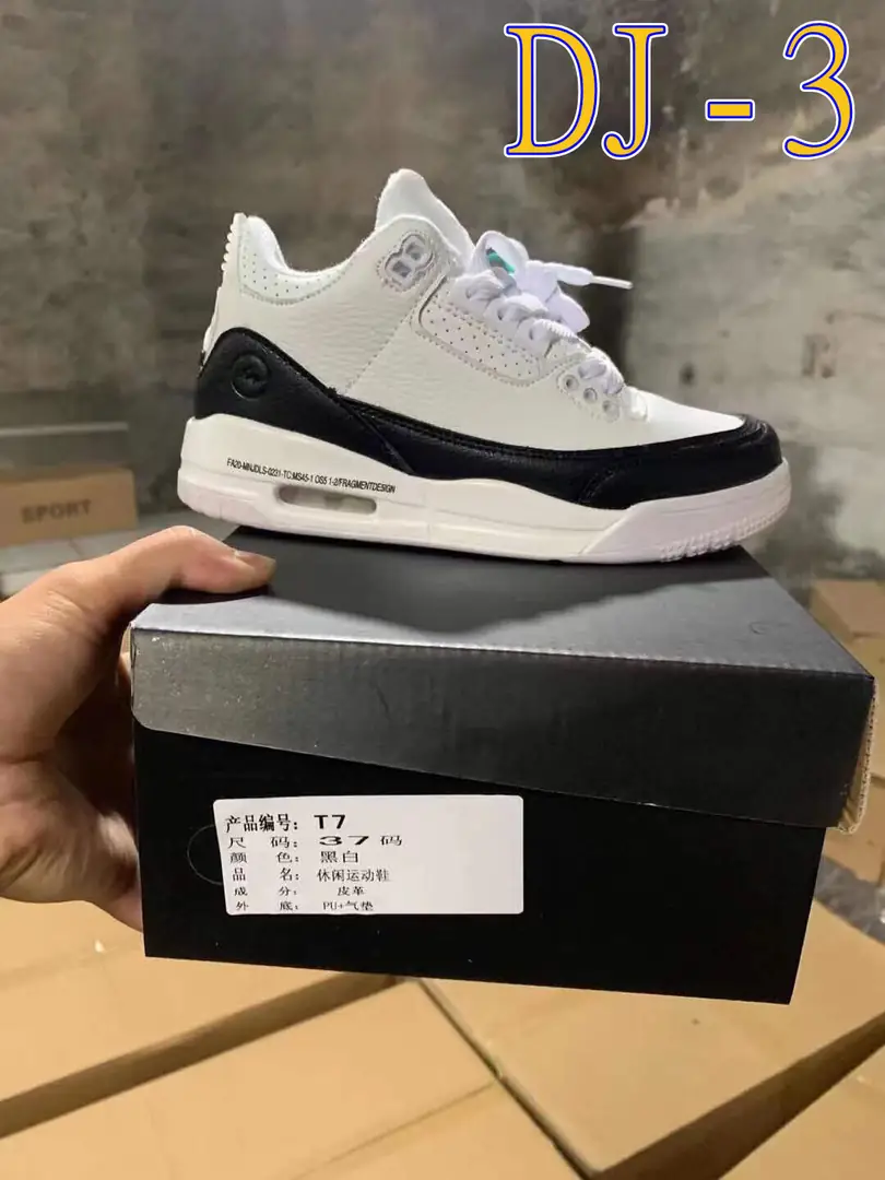 M60  AJ4# 32.99$ gallery