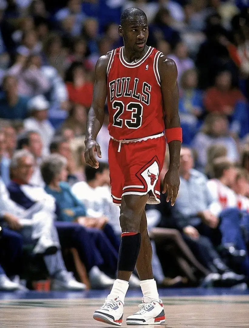 M60  AJ4# 32.99$ gallery