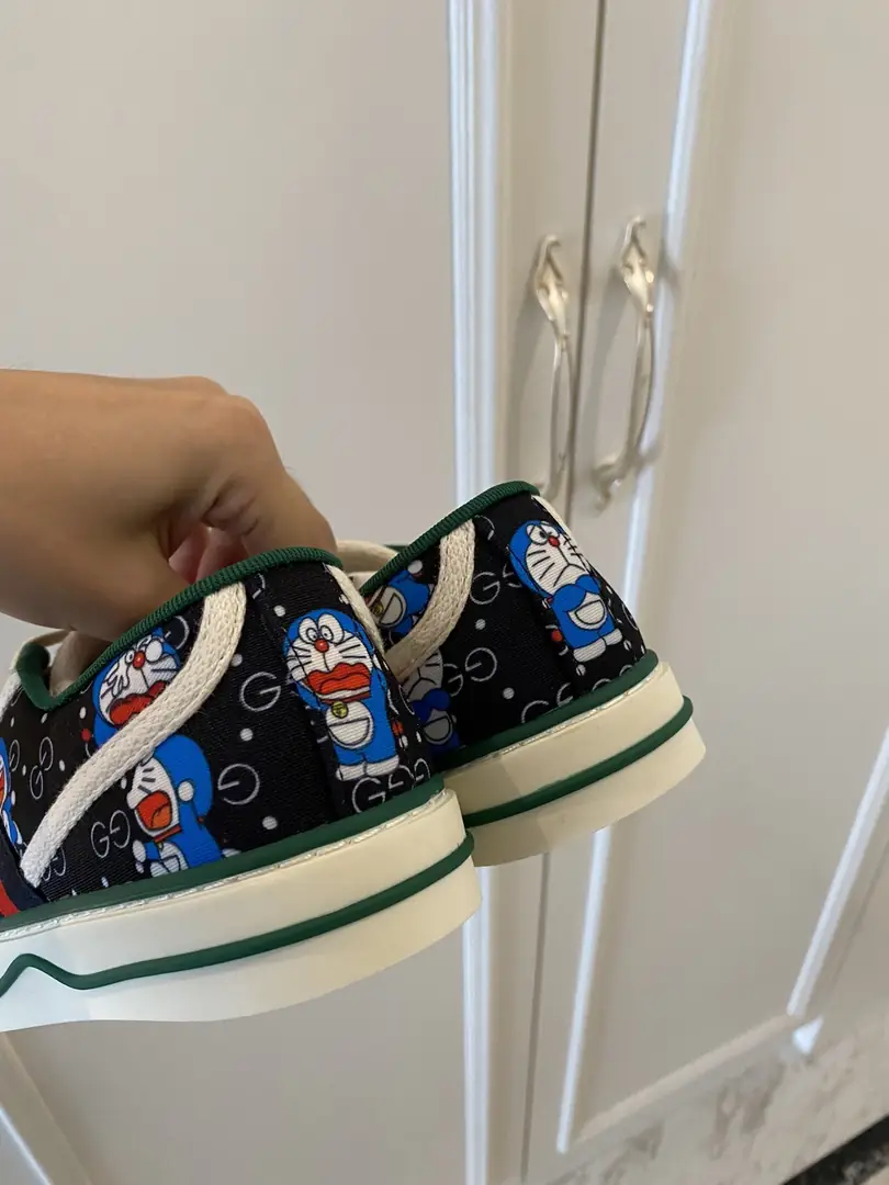 M601 49.89$ GUCCI gallery