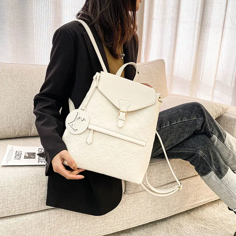 M616 30.97$ LV gallery