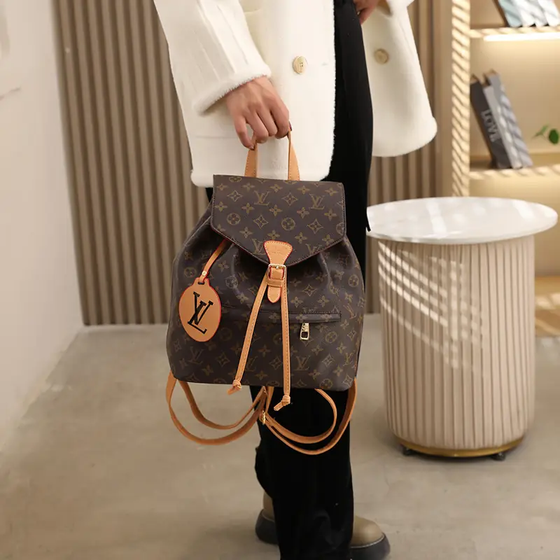 M622 31.69$ LV gallery