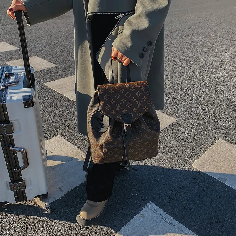 M622 31.69$ LV gallery