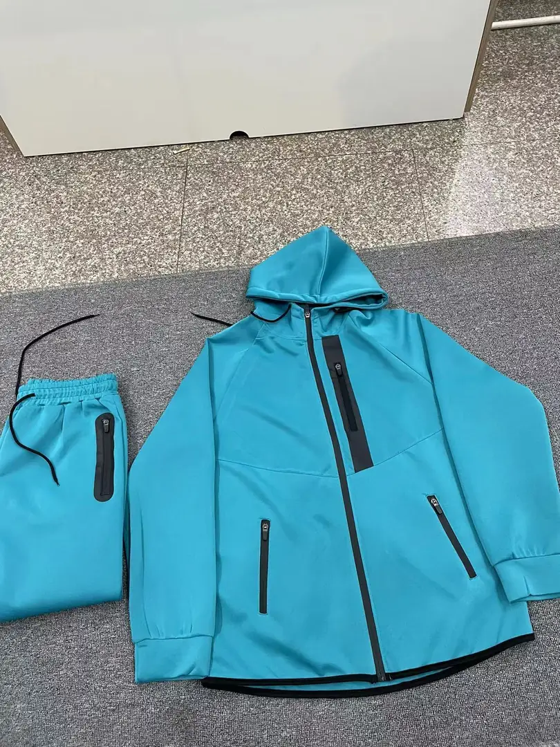 M686 34.69$ NIKE gallery