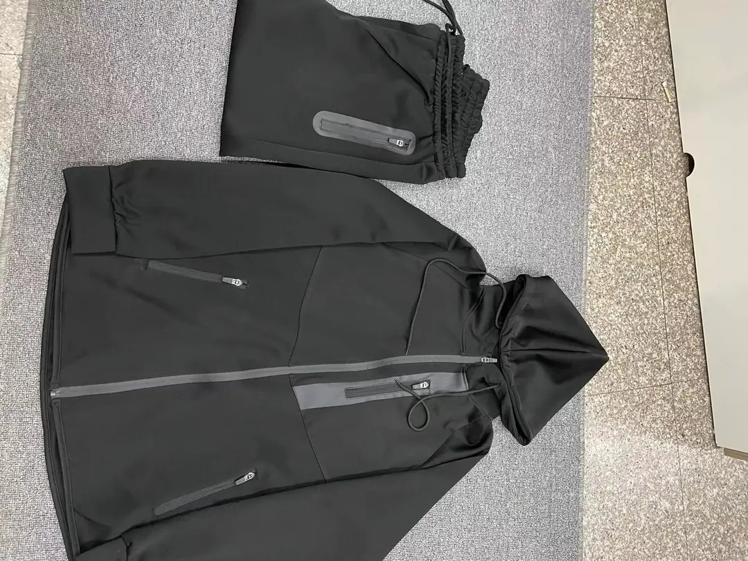 M686 34.69$ NIKE gallery