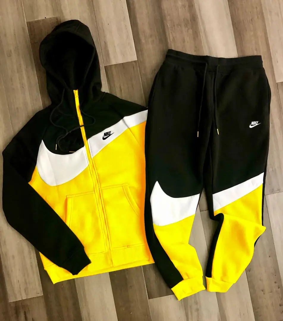 M688  38.99$ NIKE gallery