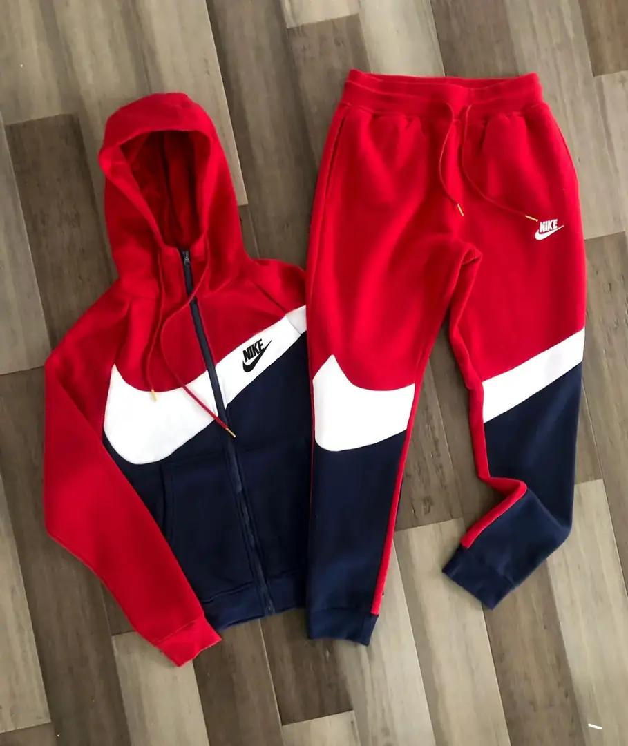 M688  38.99$ NIKE gallery