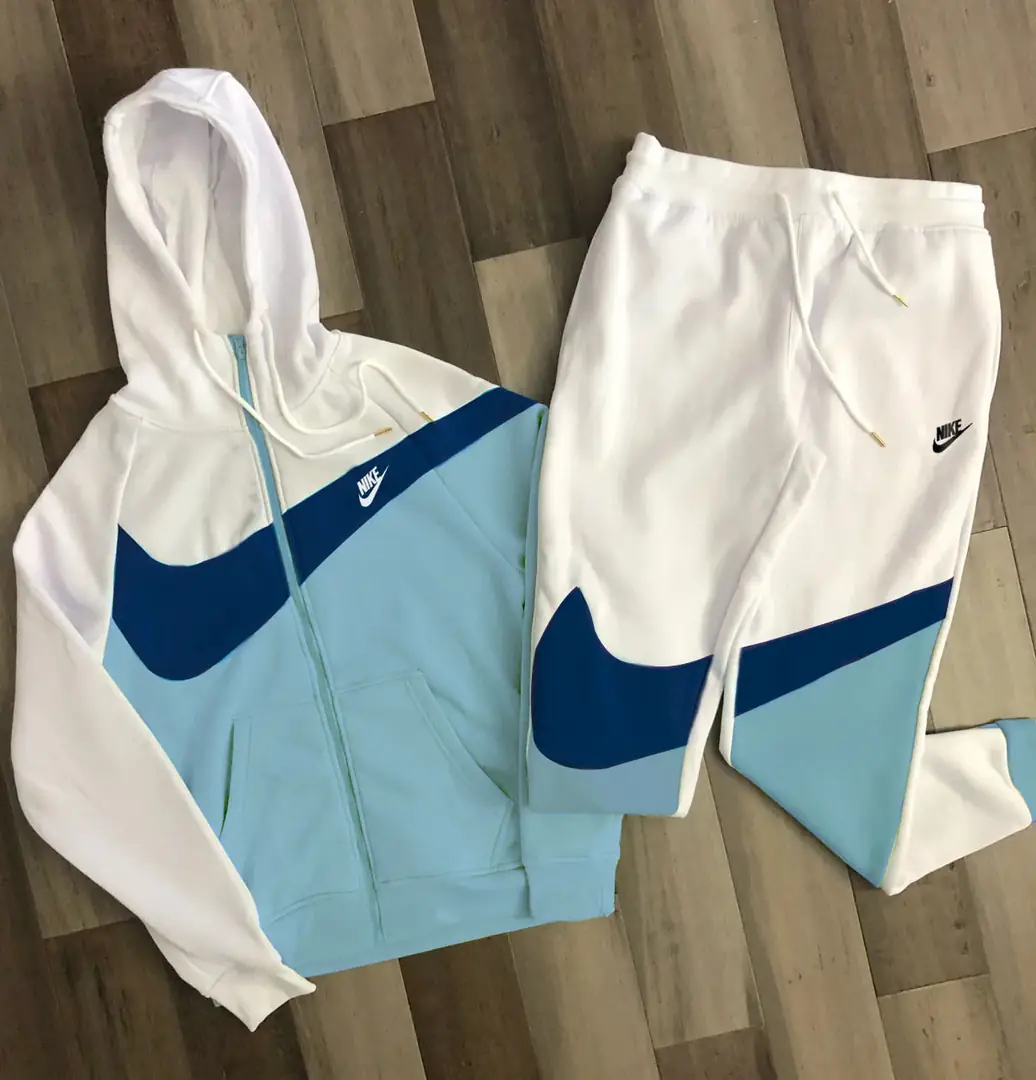 M688  38.99$ NIKE gallery