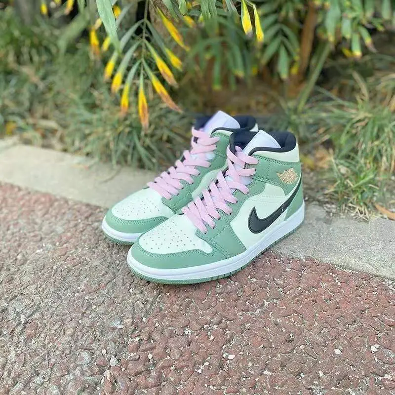 M703 New Green AJ 43.99$ gallery