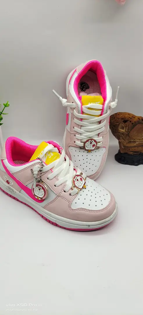 M704 34.99$ NIKE gallery