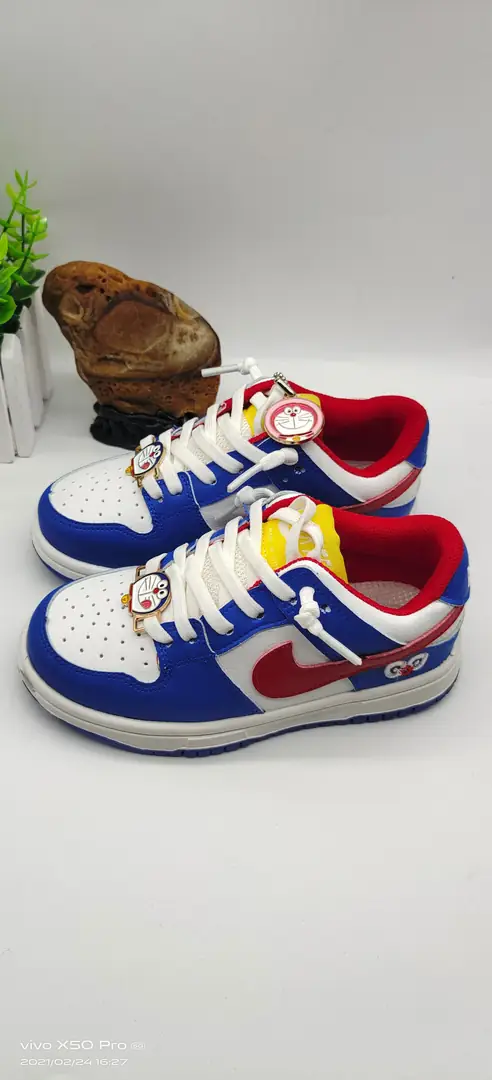 M704 34.99$ NIKE gallery