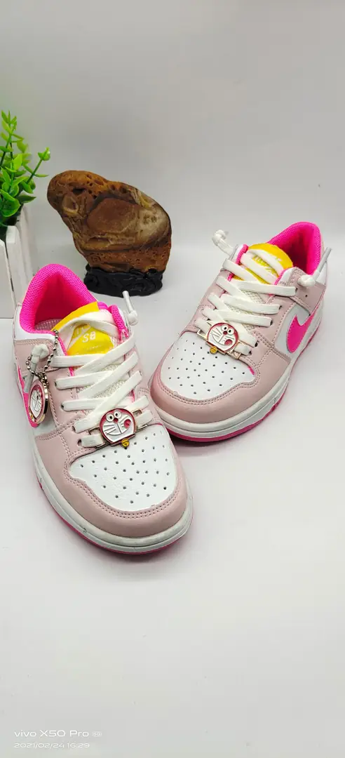 M704 34.99$ NIKE gallery