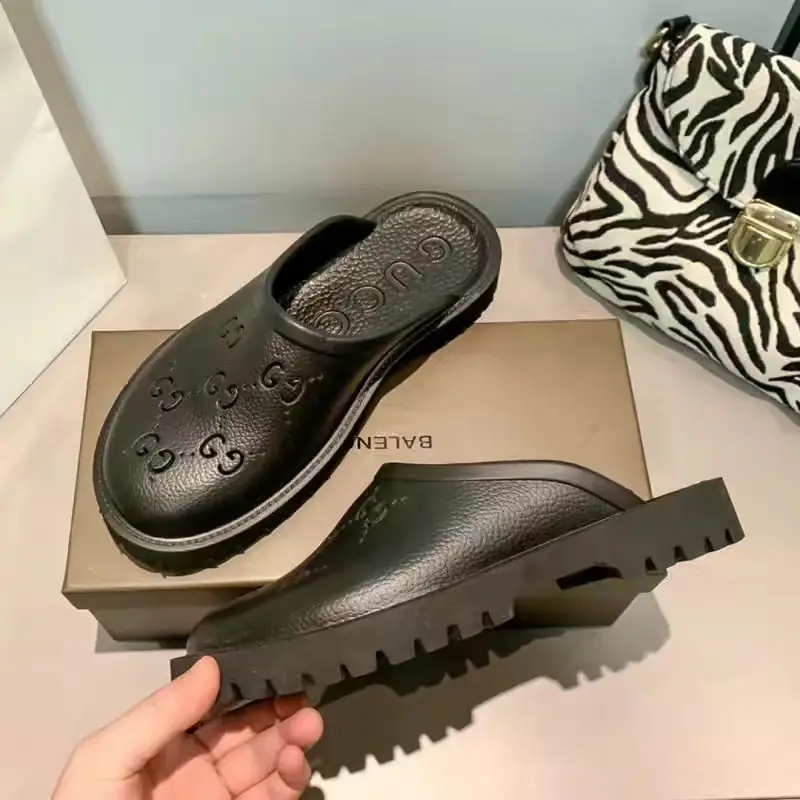 M759 33$ GUCCI gallery