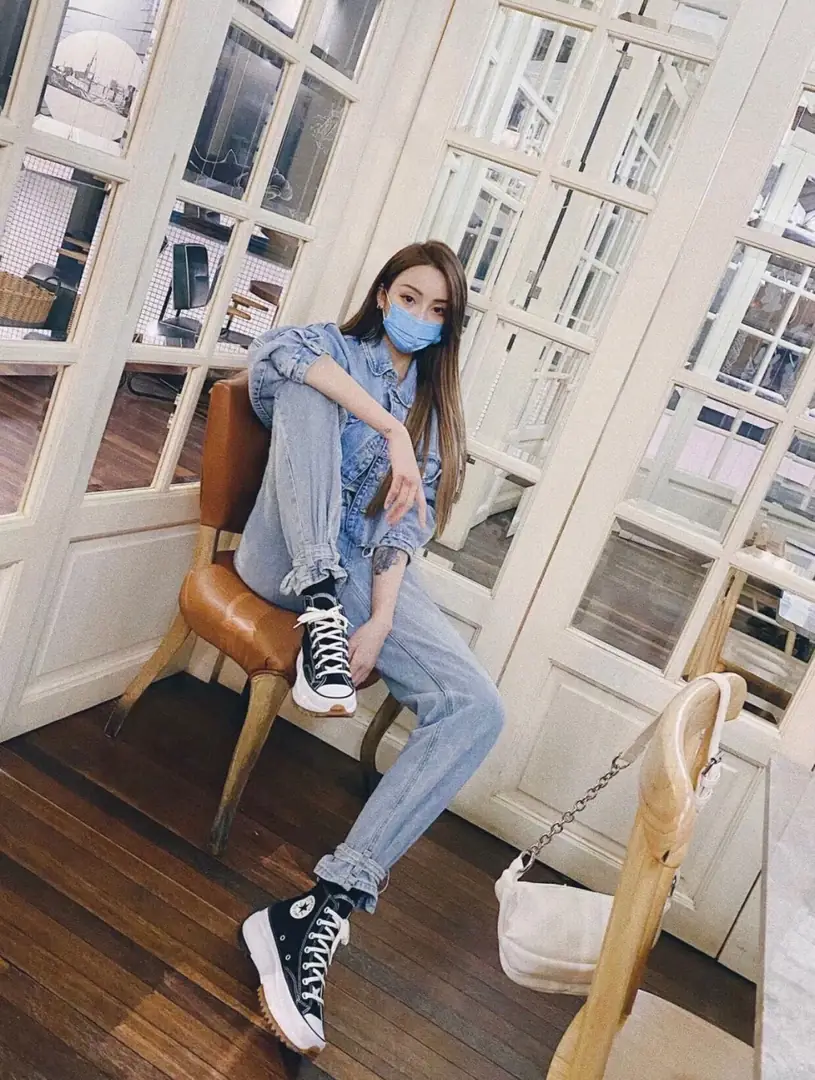 M76  Converse 49.99$ gallery