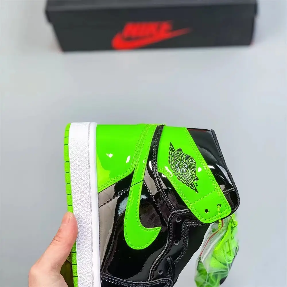 M761 NIKE 45$ gallery