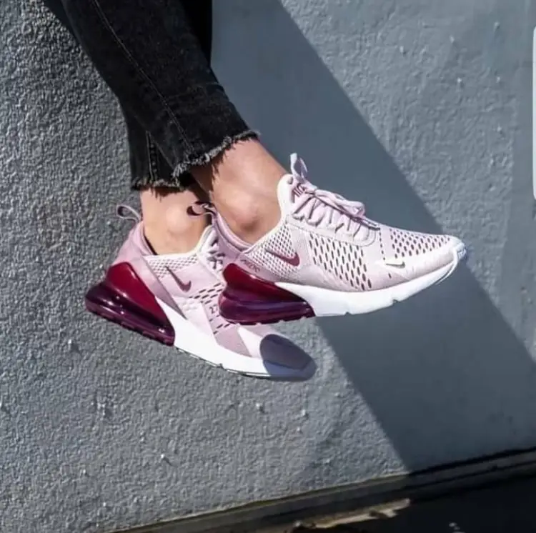 M778  41.88$ NIKE gallery