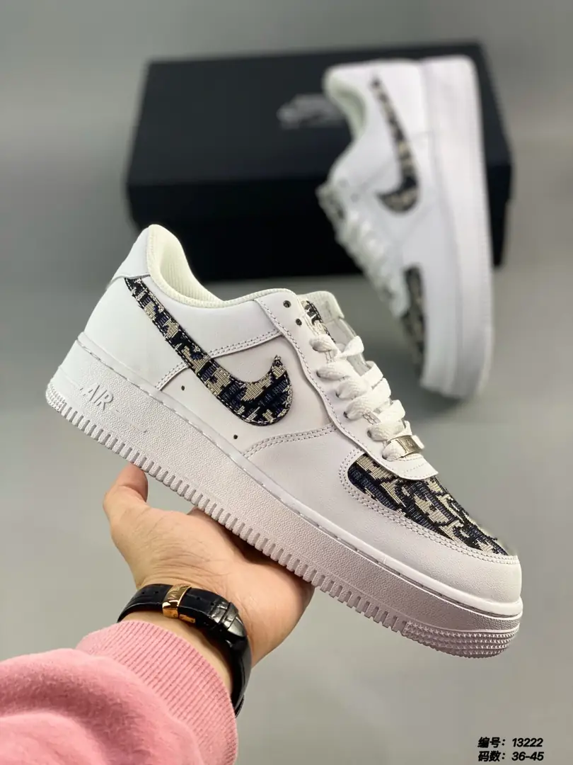 M786  Nike Air Force 07 42.22$ gallery