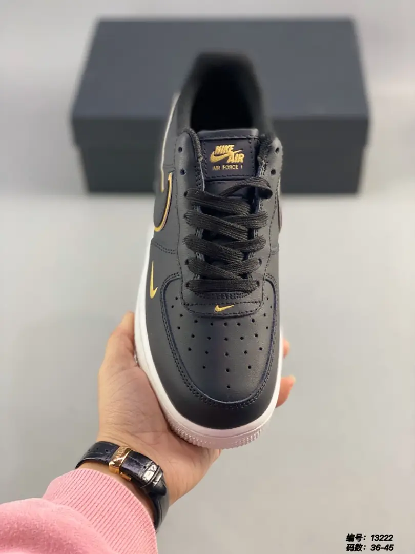 M786  Nike Air Force 07 42.22$ gallery