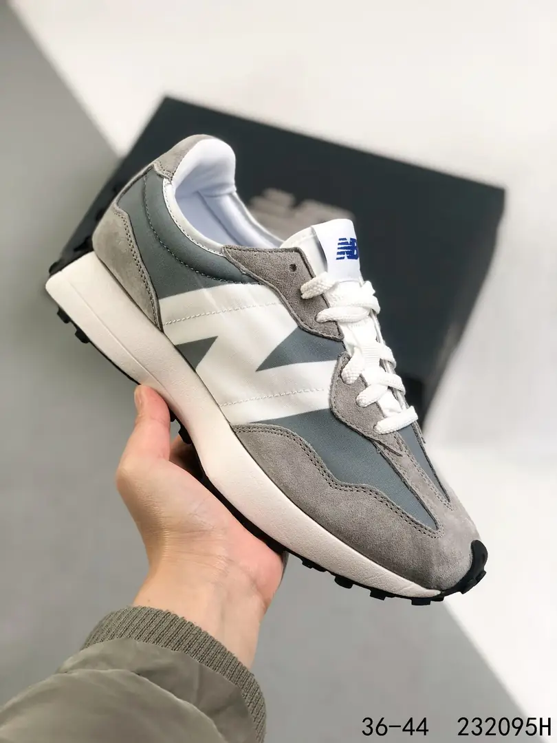 M788   New Balance 327 41$ gallery