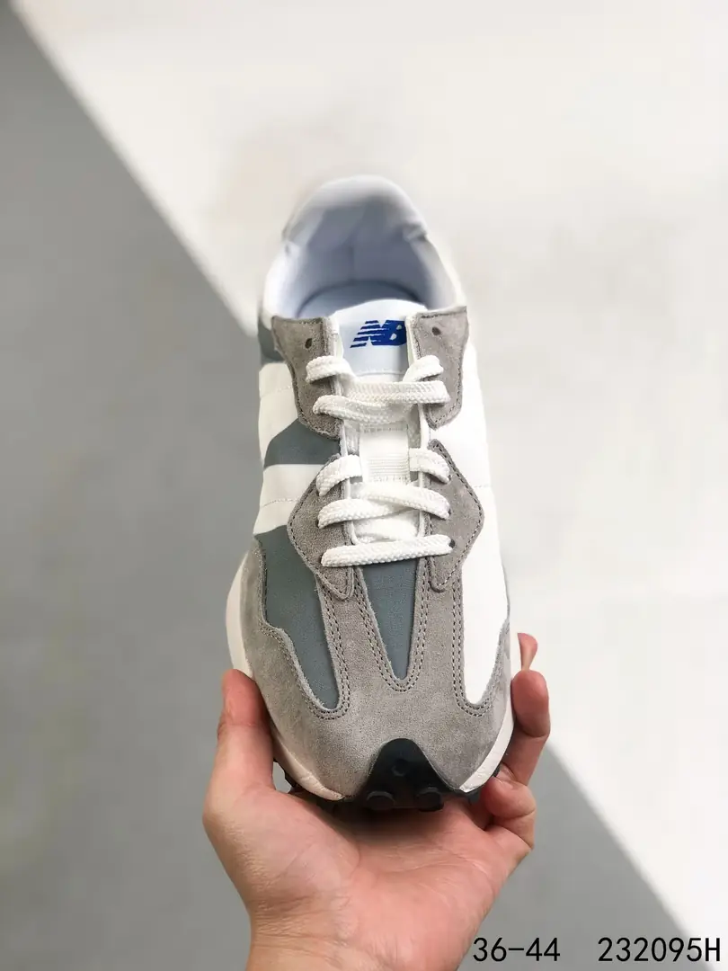 M788   New Balance 327 41$ gallery