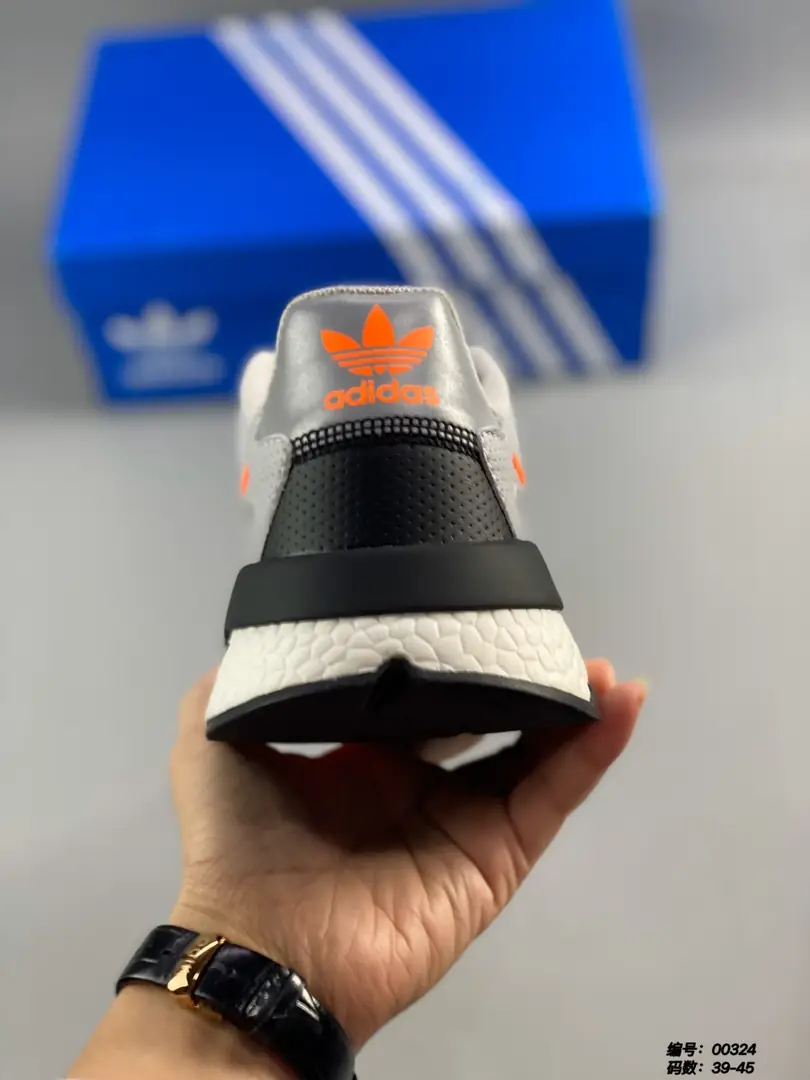 M791  Adidas Nite Jogger Boost  46$ gallery