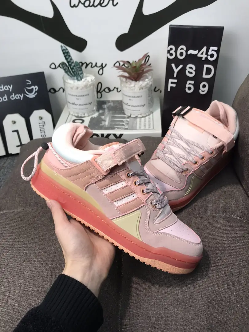 M792 Adidas Forum 46$ gallery